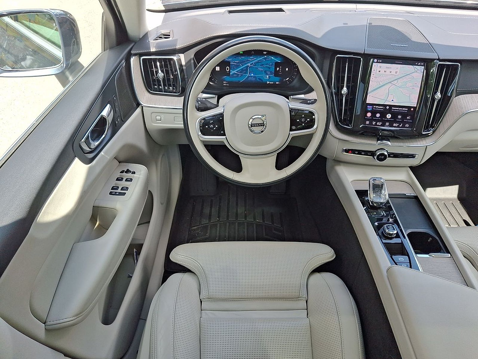 2022 Volvo XC60 B5 Inscription