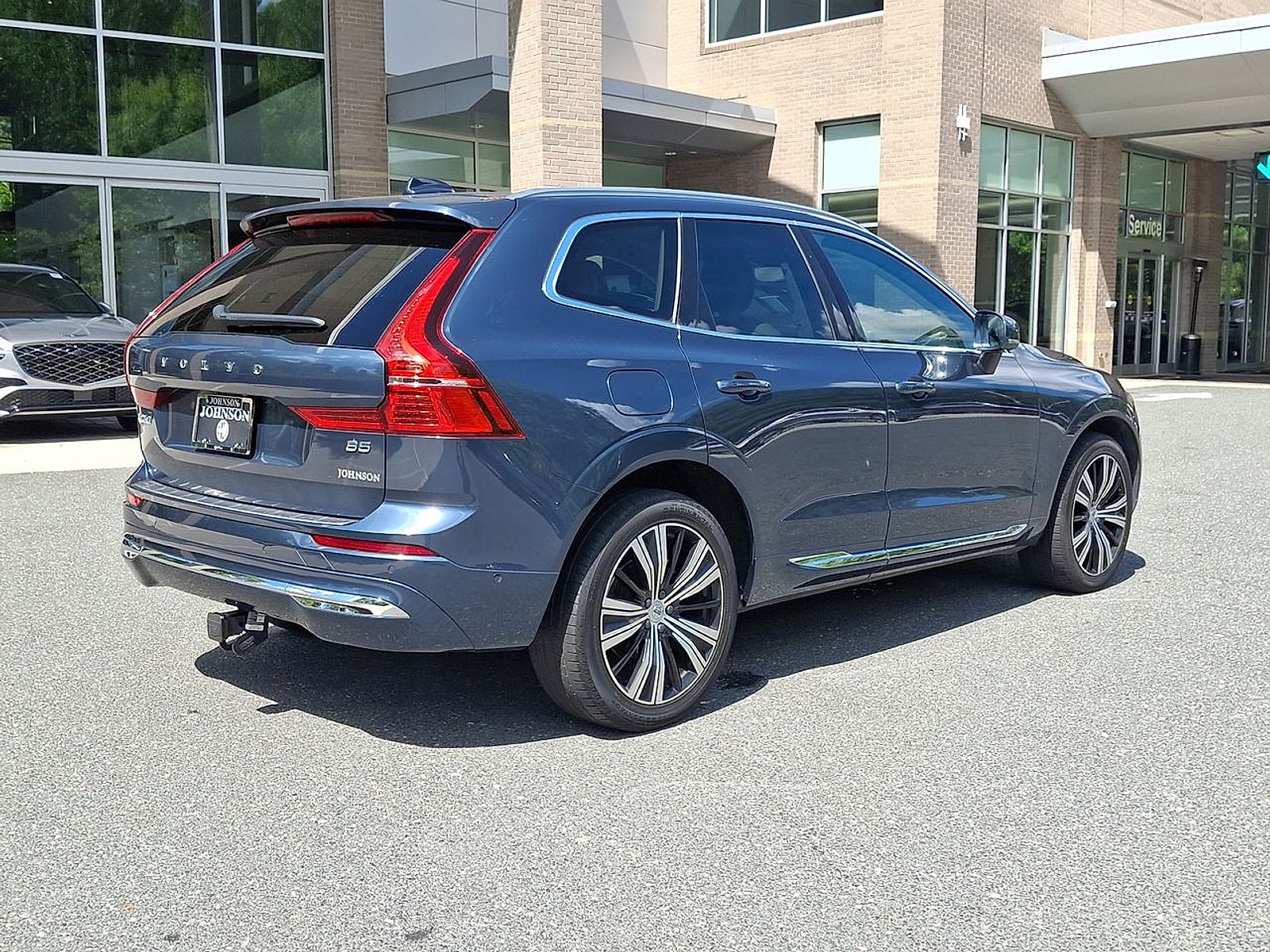 2022 Volvo XC60 B5 Inscription