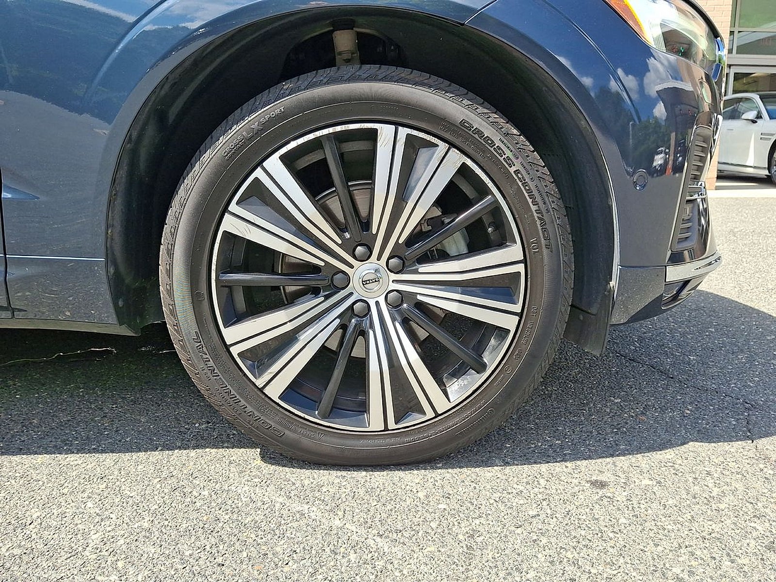 2022 Volvo XC60 B5 Inscription
