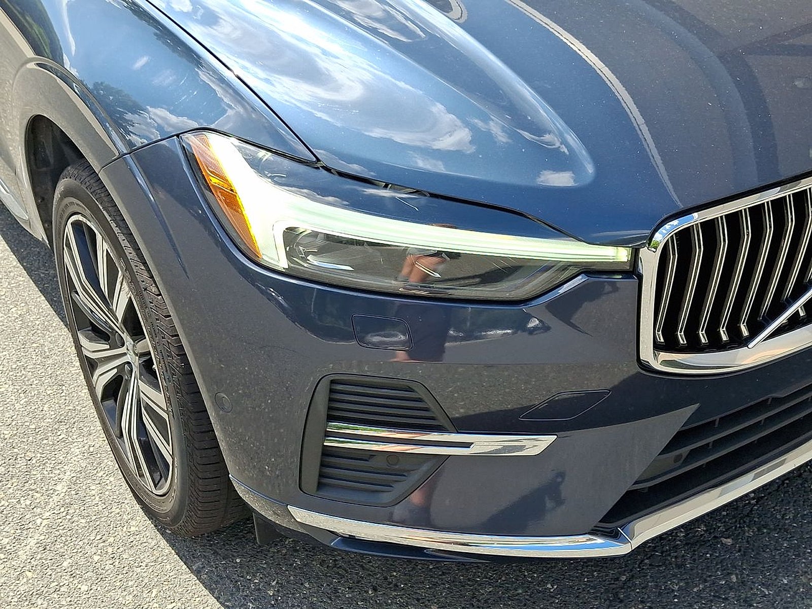 2022 Volvo XC60 B5 Inscription