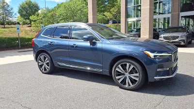 2022 Volvo XC60 B5 Inscription