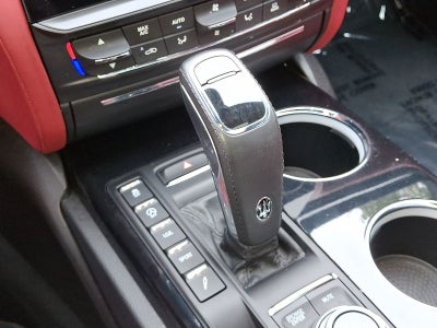 2022 Maserati Quattroporte Modena Q4