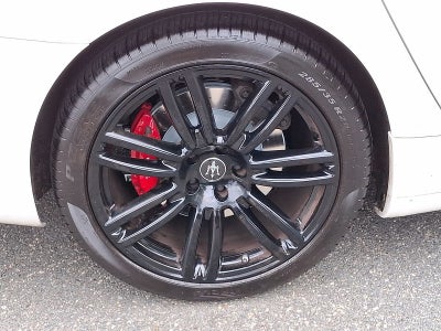 2022 Maserati Quattroporte Modena Q4