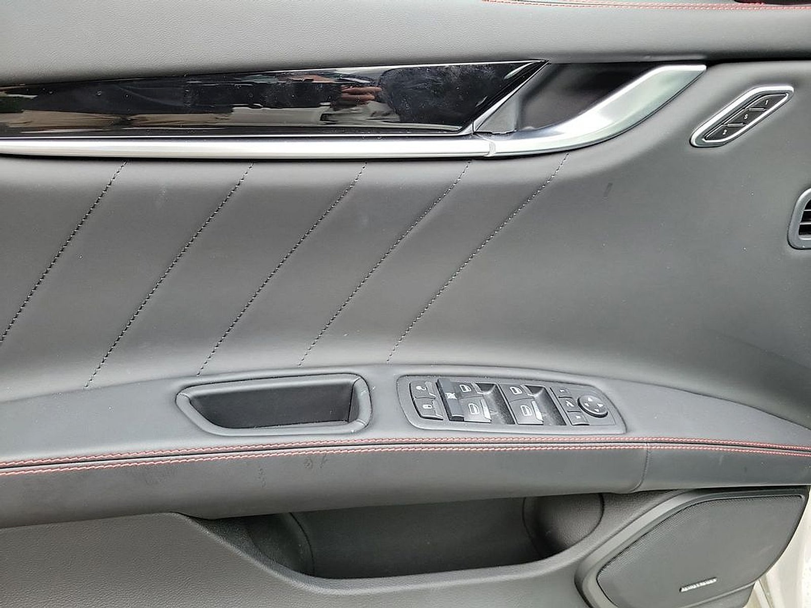 2024 Maserati Ghibli Modena Ultima Q4