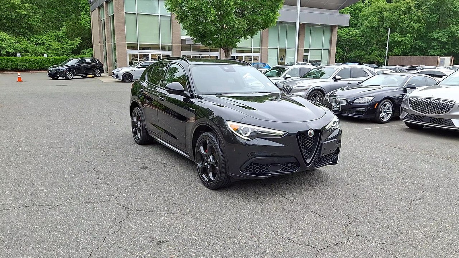 2023 Alfa Romeo Stelvio Veloce AWD