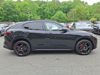 2023 Alfa Romeo Stelvio Veloce AWD
