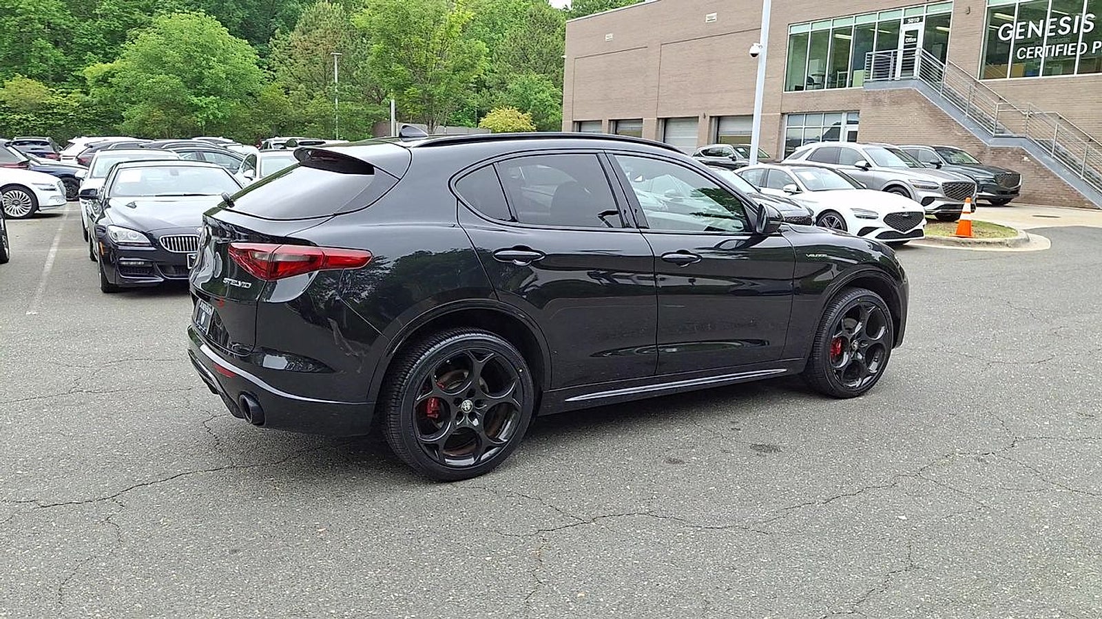 2023 Alfa Romeo Stelvio Veloce AWD