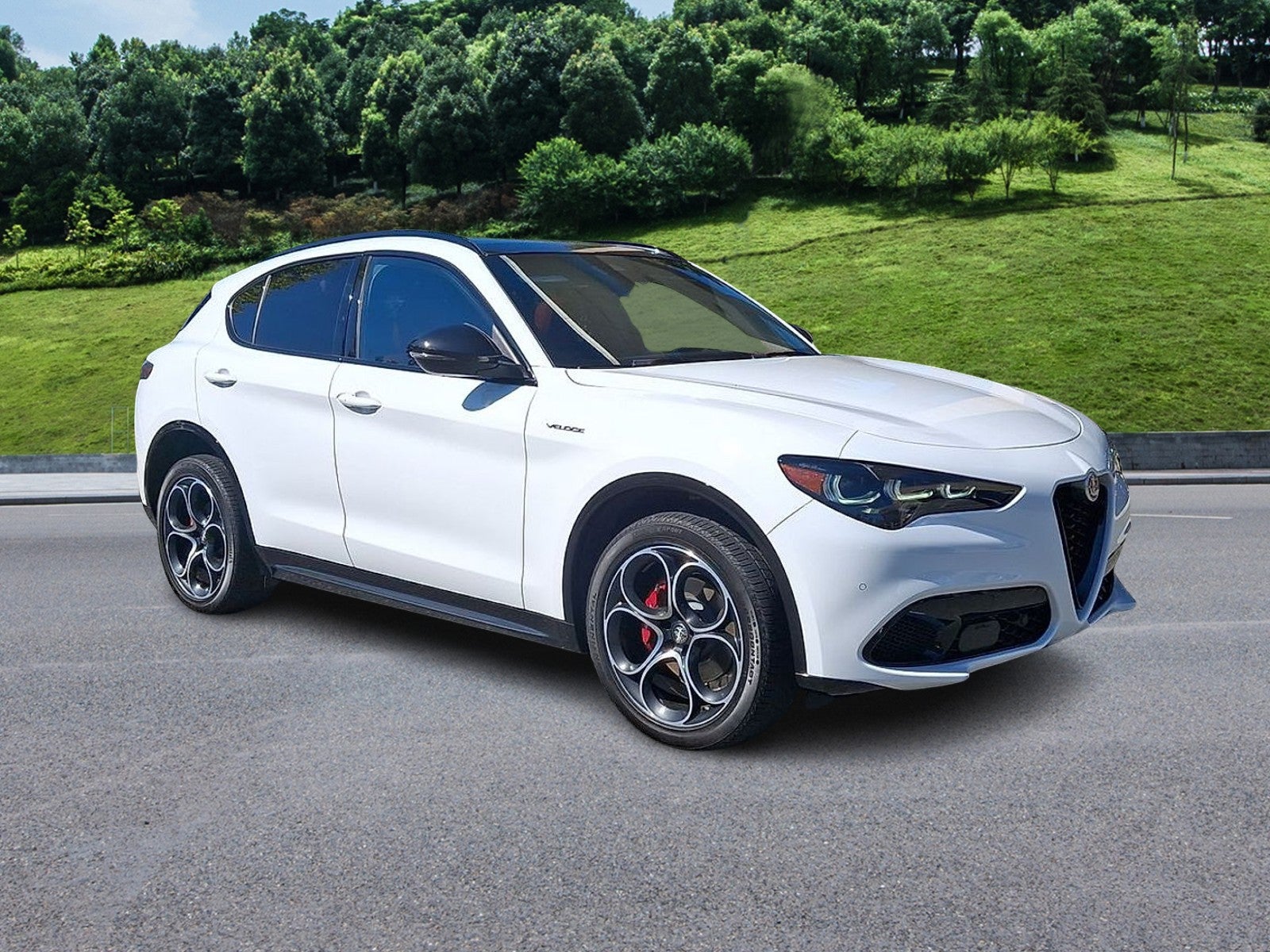2024 Alfa Romeo Stelvio Veloce AWD