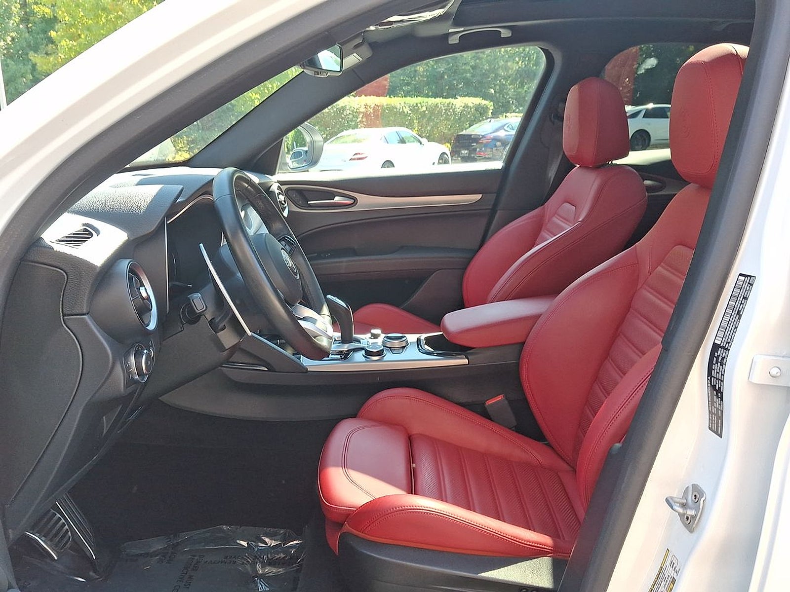 2024 Alfa Romeo Stelvio Veloce AWD
