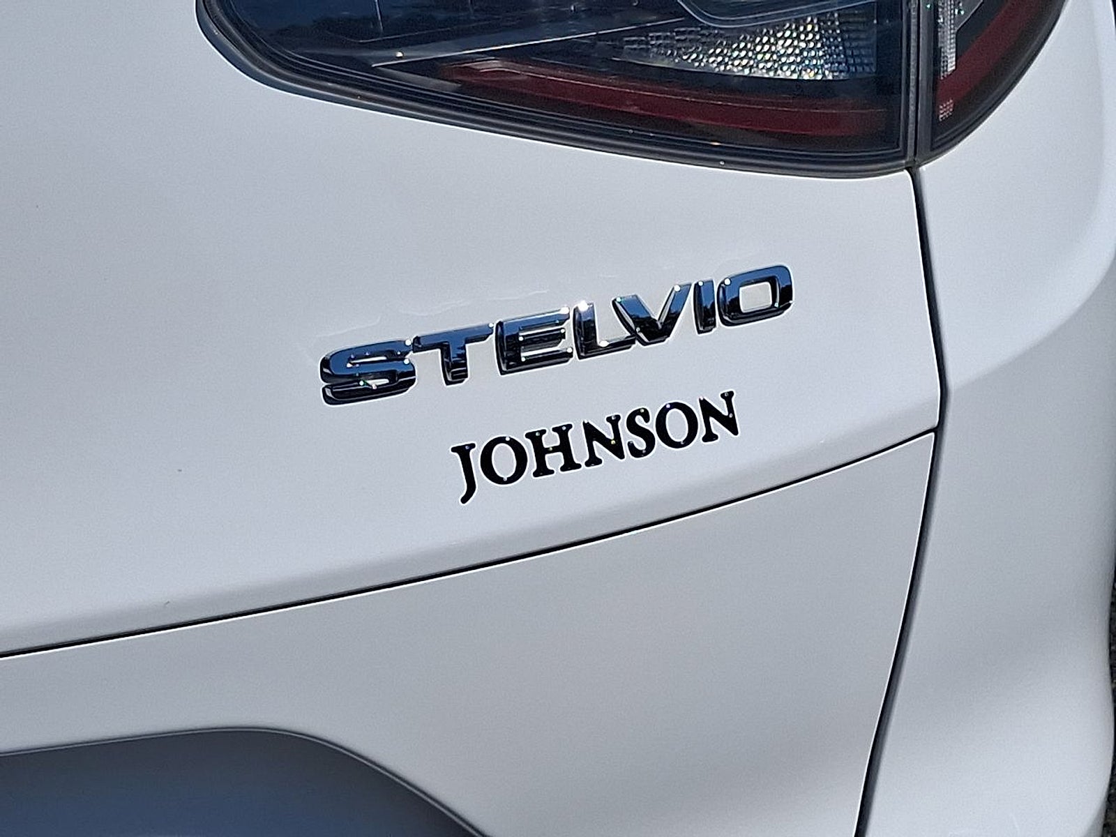 2024 Alfa Romeo Stelvio Veloce AWD