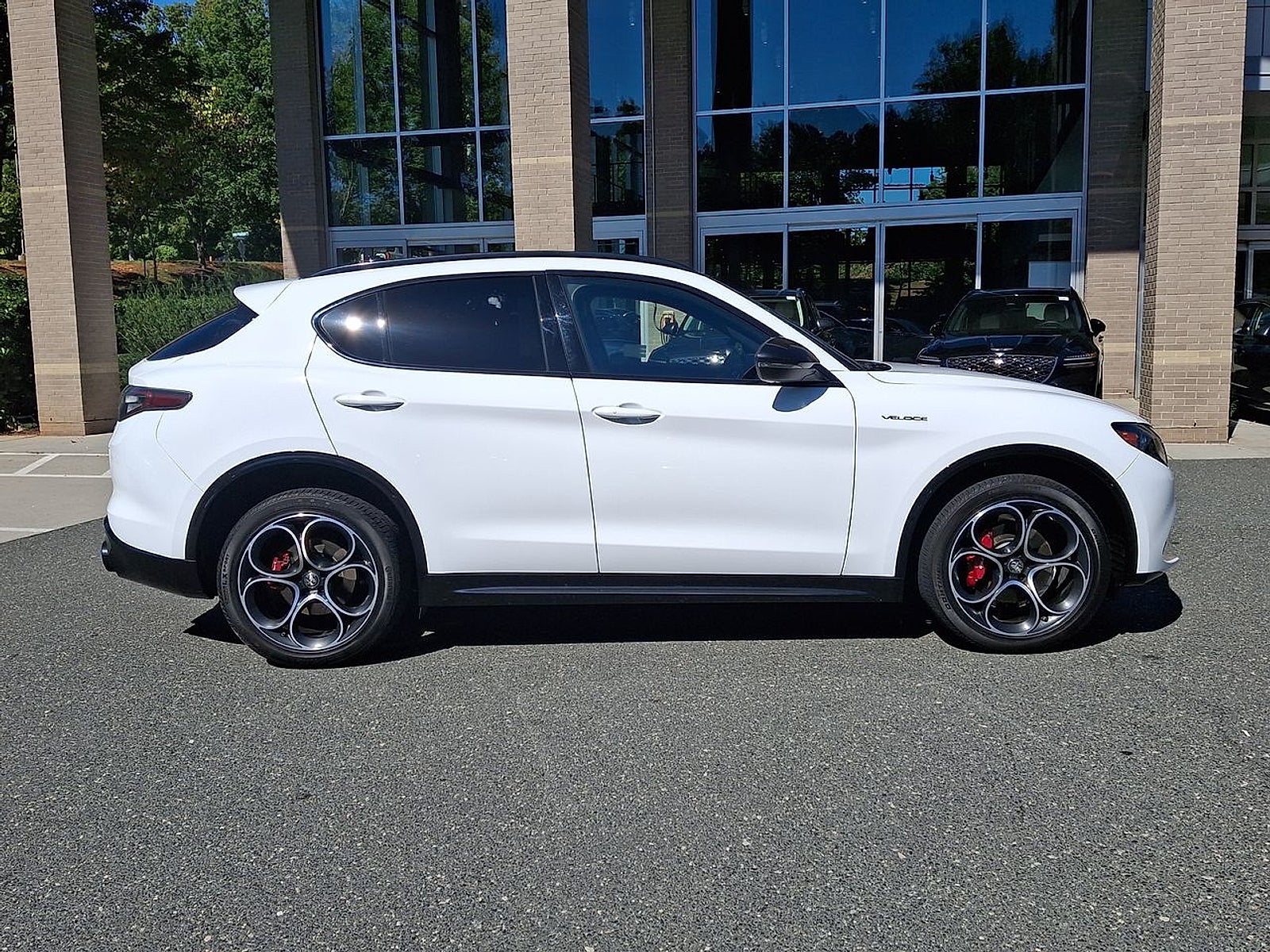 2024 Alfa Romeo Stelvio Veloce AWD