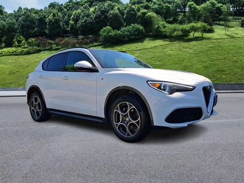 2023 Alfa Romeo Stelvio Ti AWD