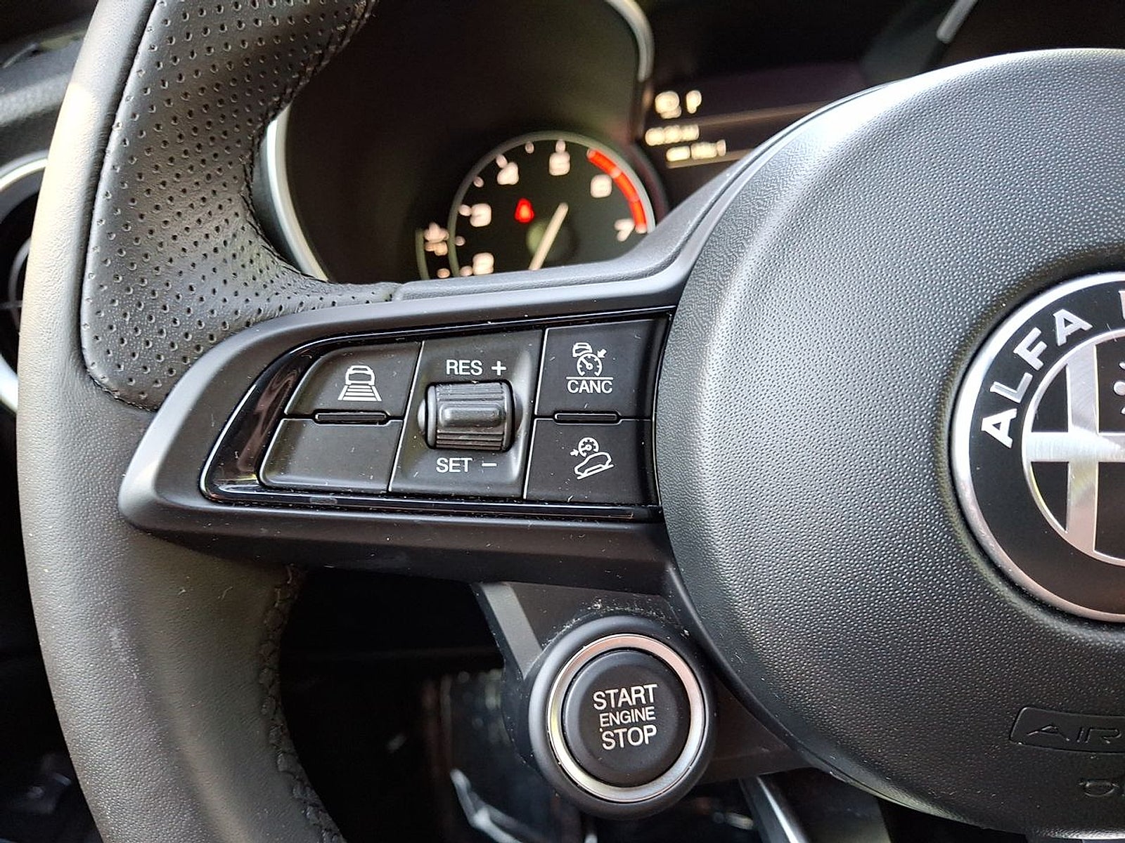 2023 Alfa Romeo Stelvio Ti AWD