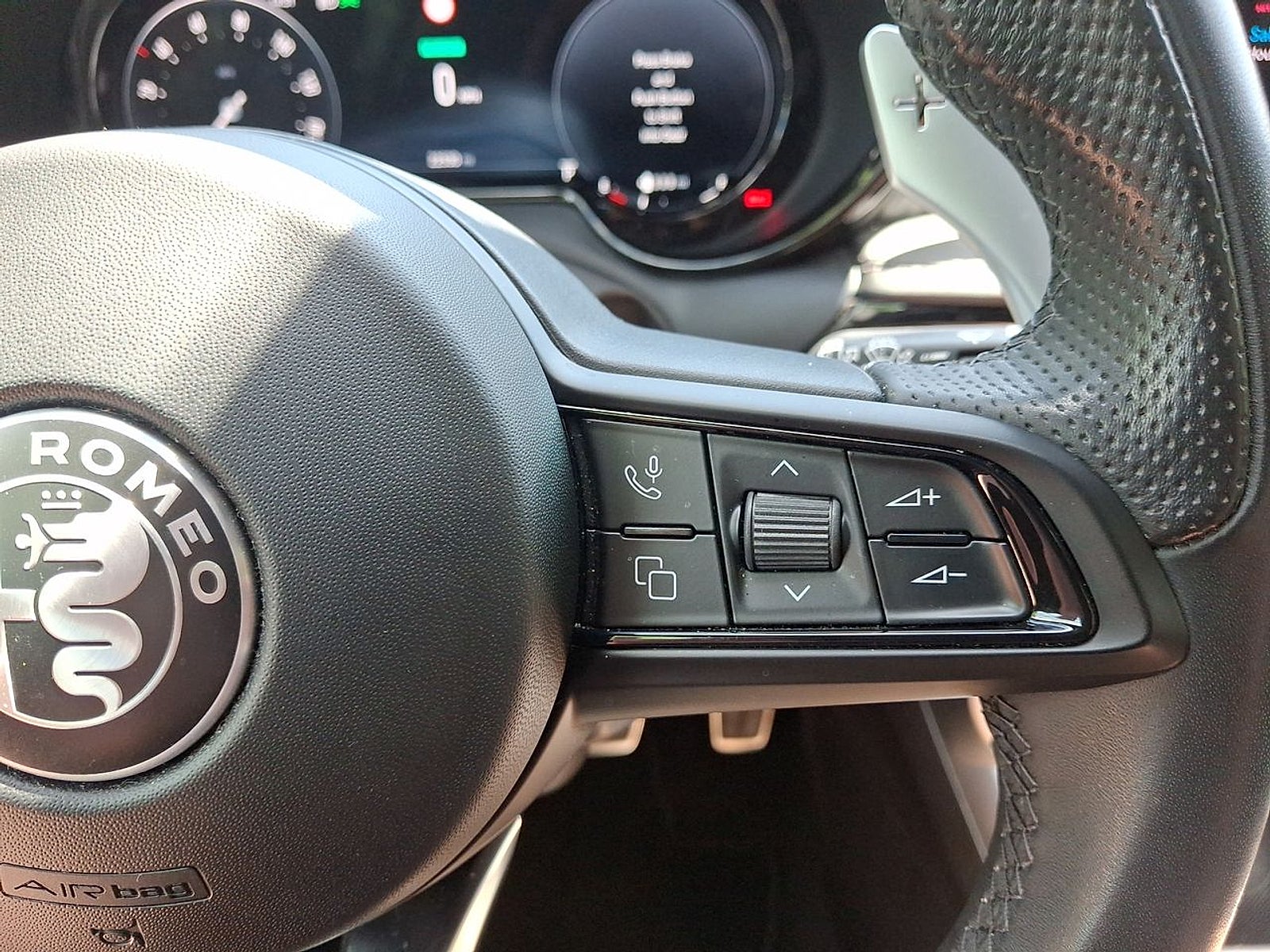 2024 Alfa Romeo Tonale Ti EAWD