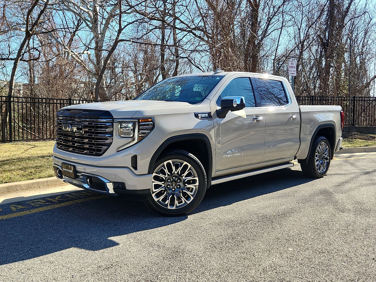 2026 GMC Sierra 1500 Crew Cab, Short Bed, Denali Ultimate, 4WD