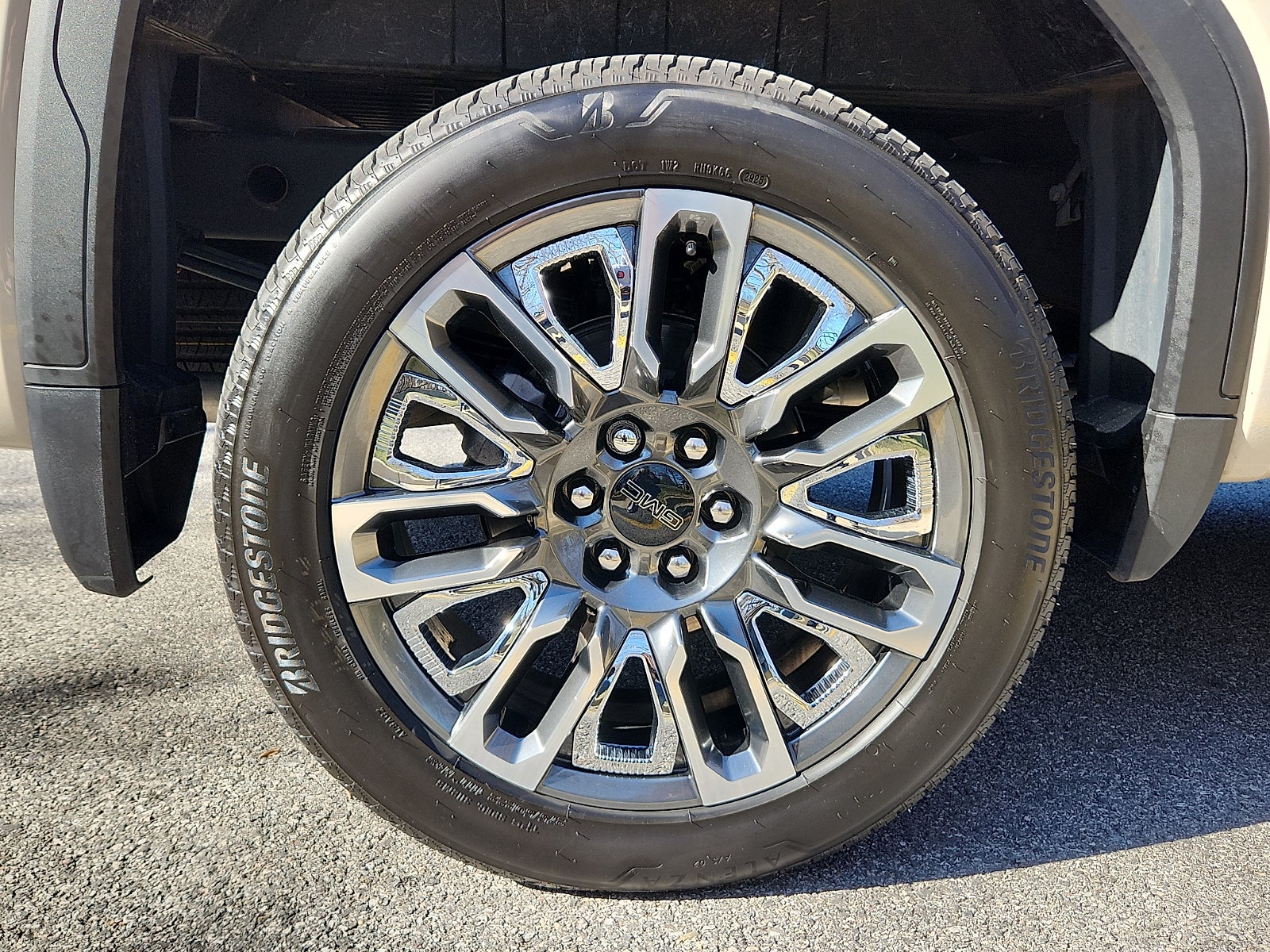 2026 GMC Sierra 1500 Crew Cab, Short Bed, Denali Ultimate, 4WD