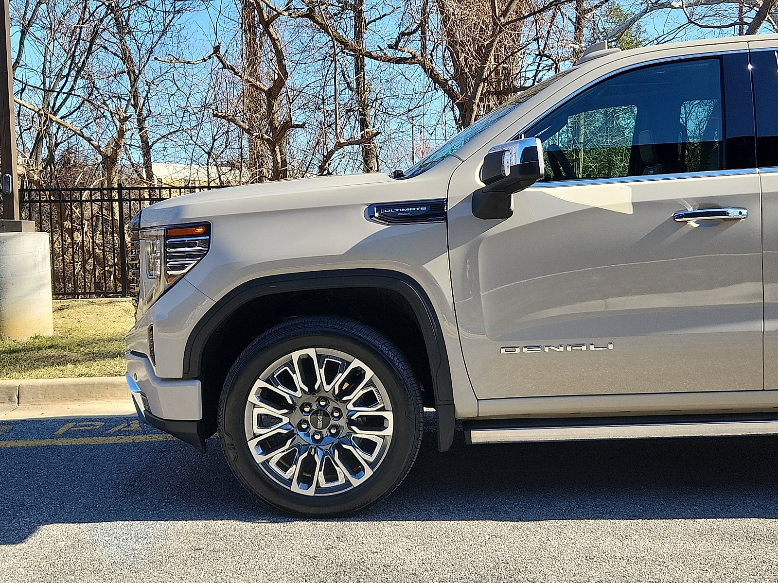 2026 GMC Sierra 1500 Crew Cab, Short Bed, Denali Ultimate, 4WD