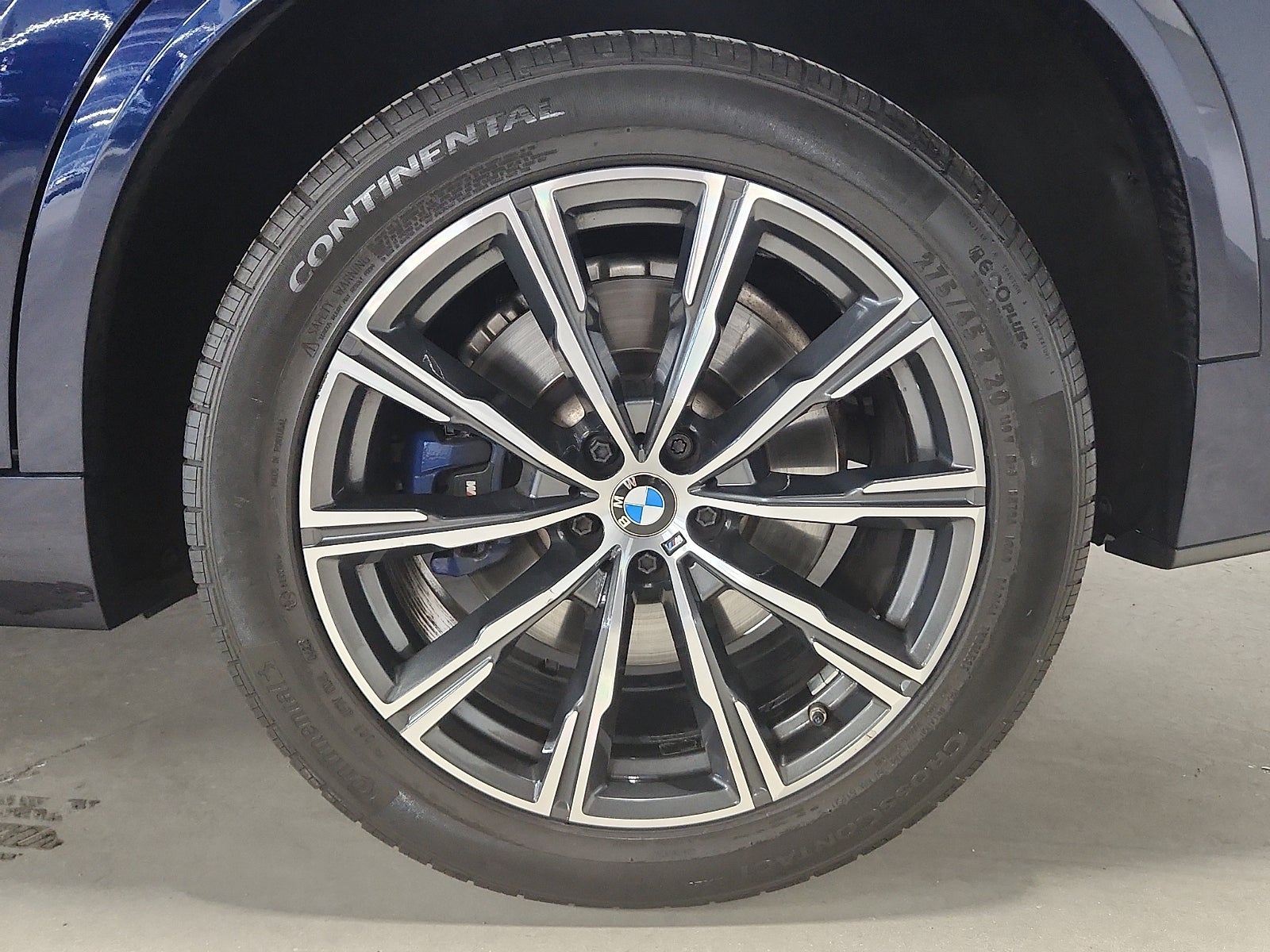 2022 BMW X5 M50i