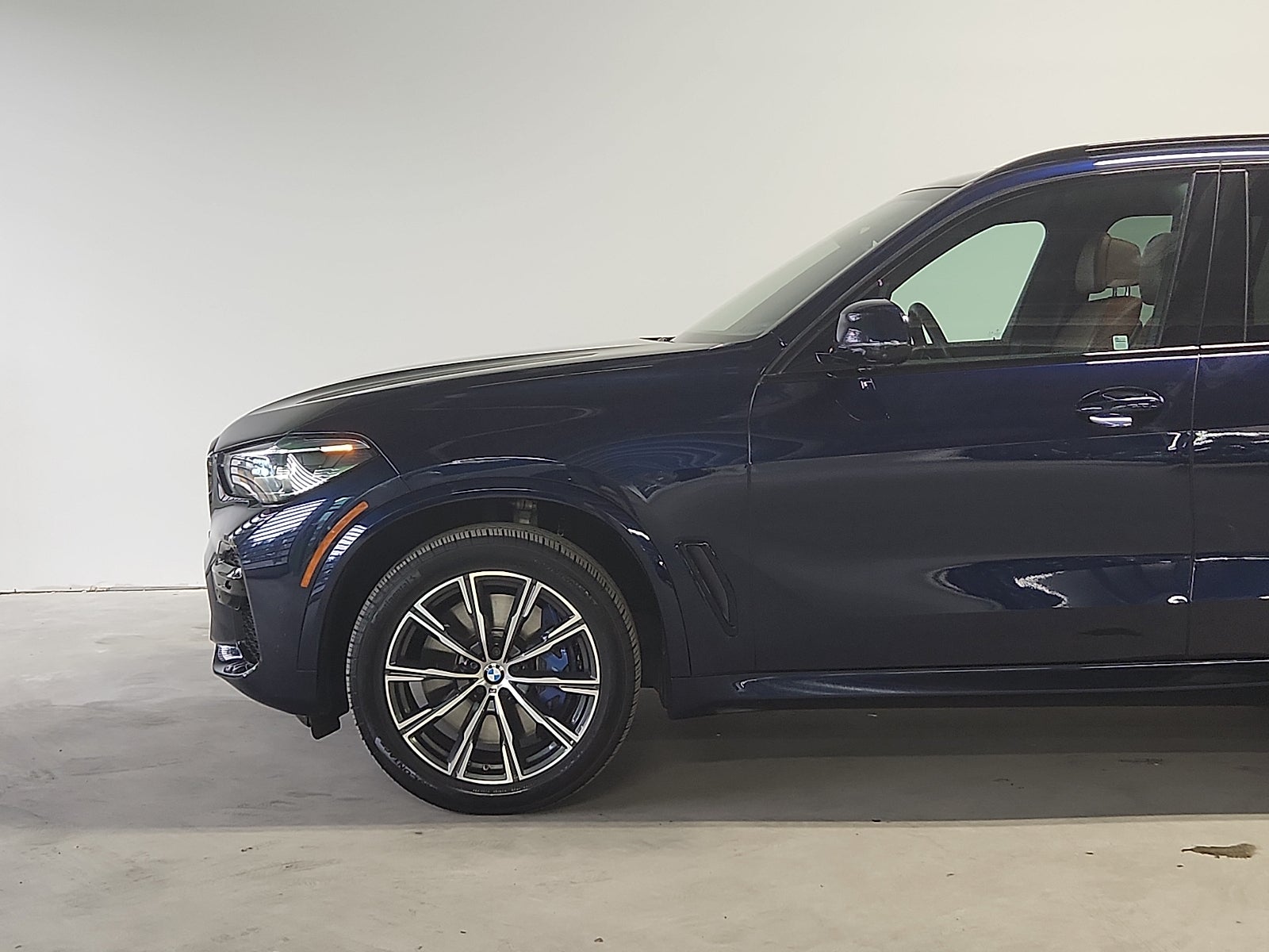 2022 BMW X5 M50i