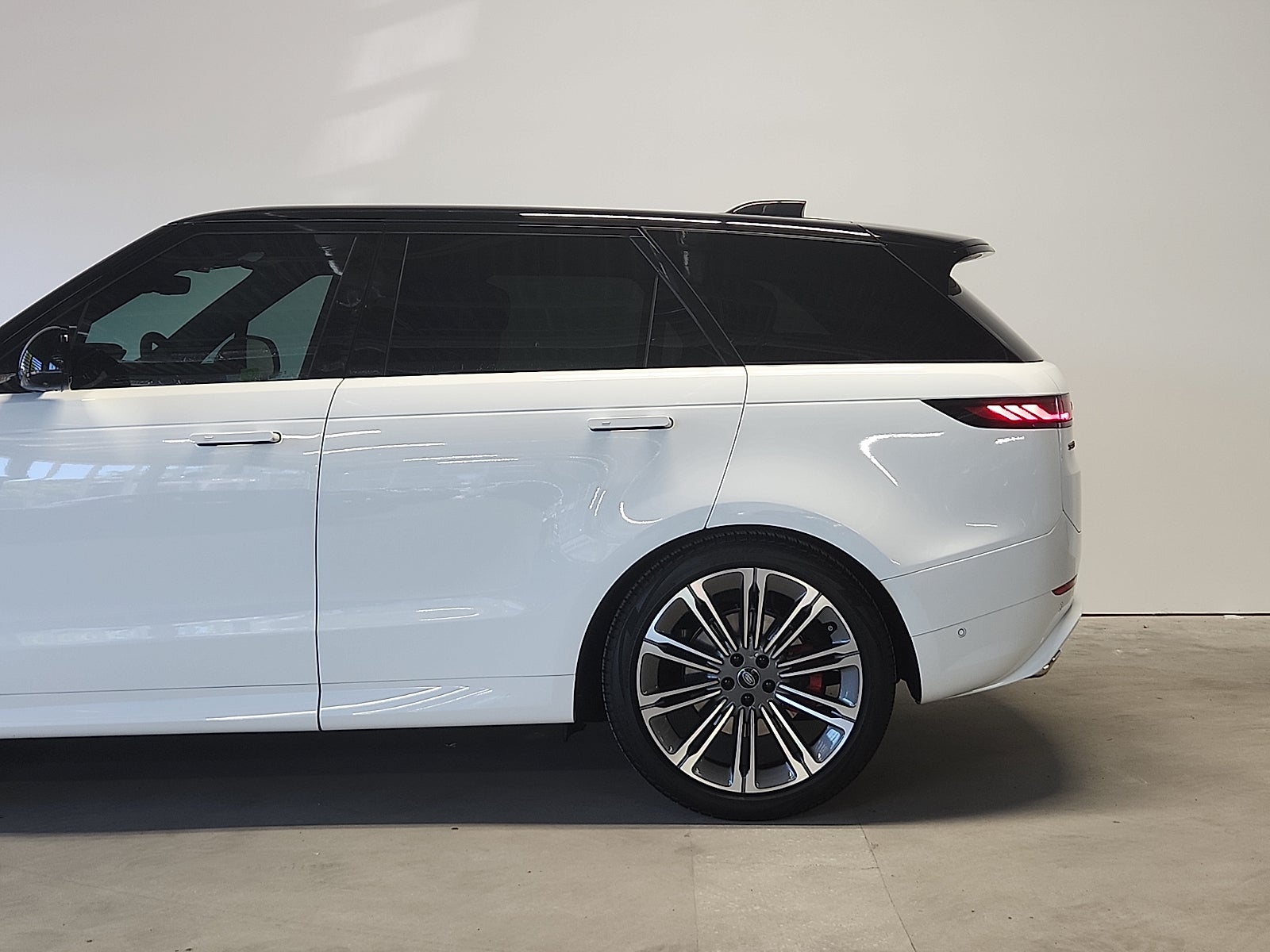 2024 Land Rover Range Rover Sport Dynamic SE