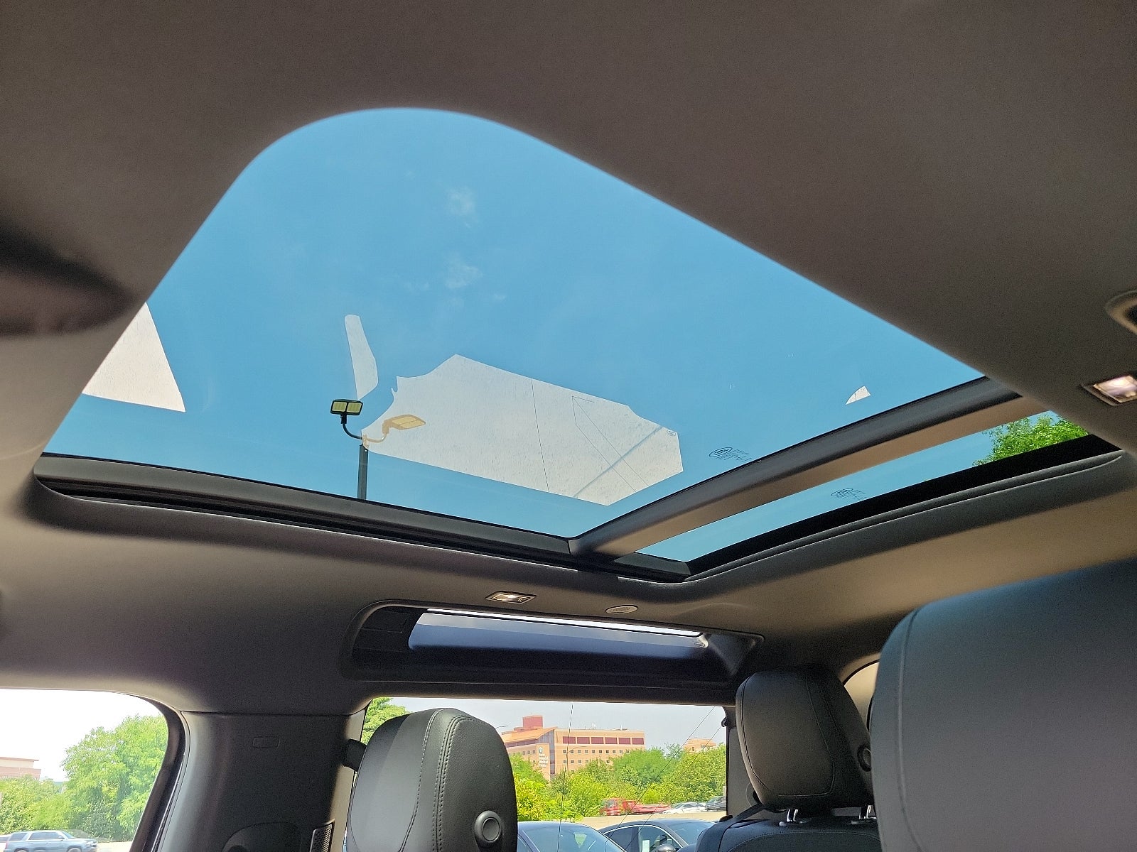 2021 Land Rover Defender 90 S