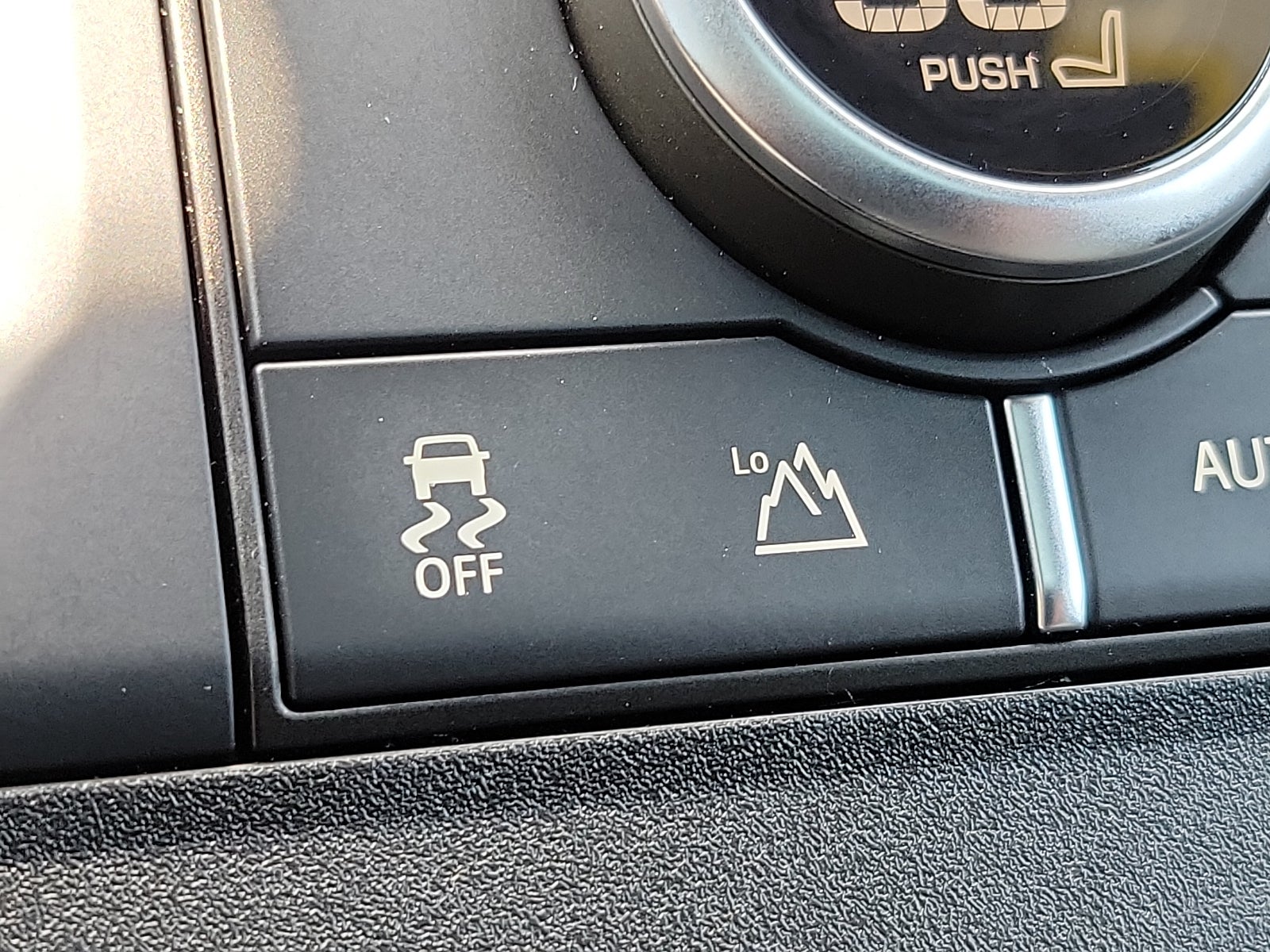 2021 Land Rover Defender 90 S