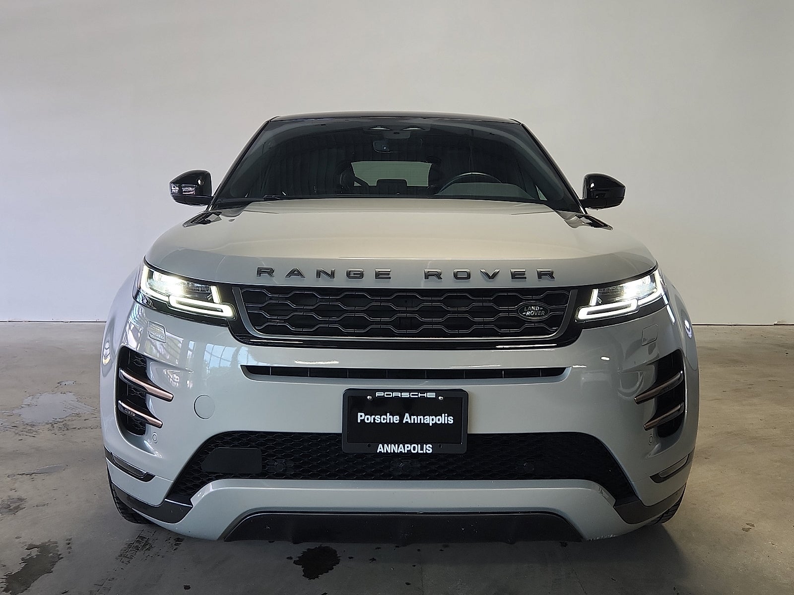 2023 Land Rover Range Rover Evoque R-Dynamic SE