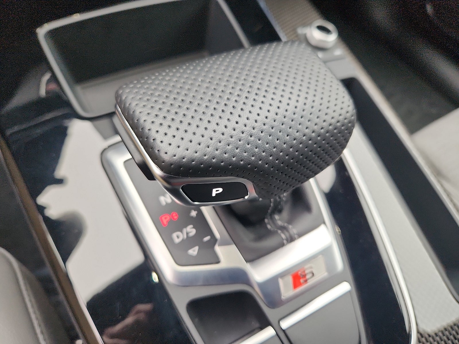 2022 Audi SQ5 Premium TFSI quattro Tiptronic