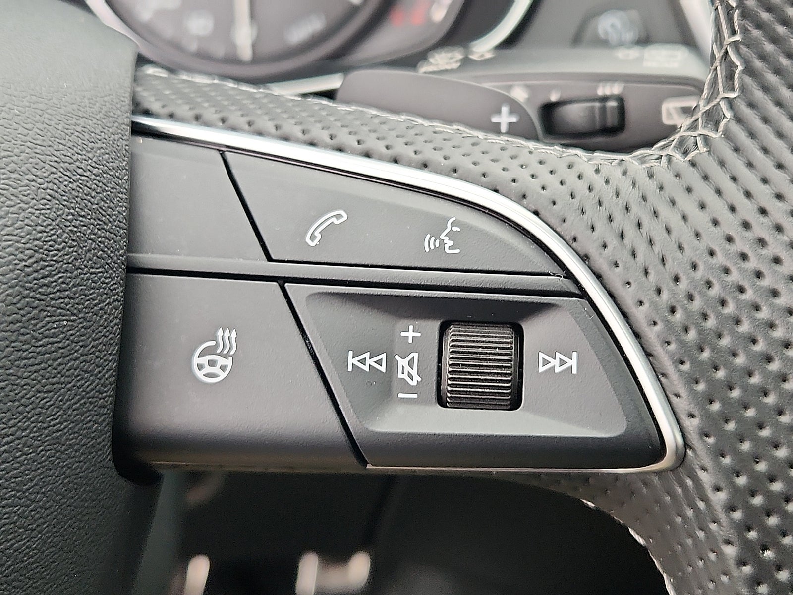 2022 Audi SQ5 Premium TFSI quattro Tiptronic