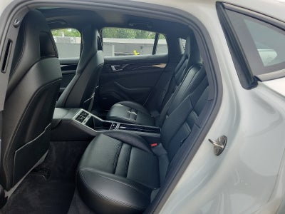 2019 Porsche Panamera 4