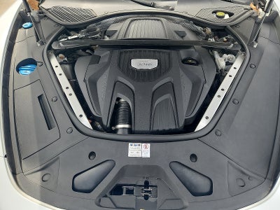 2019 Porsche Panamera 4