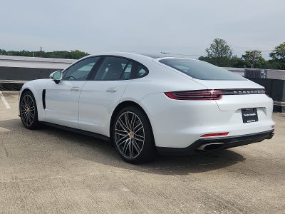 2019 Porsche Panamera 4