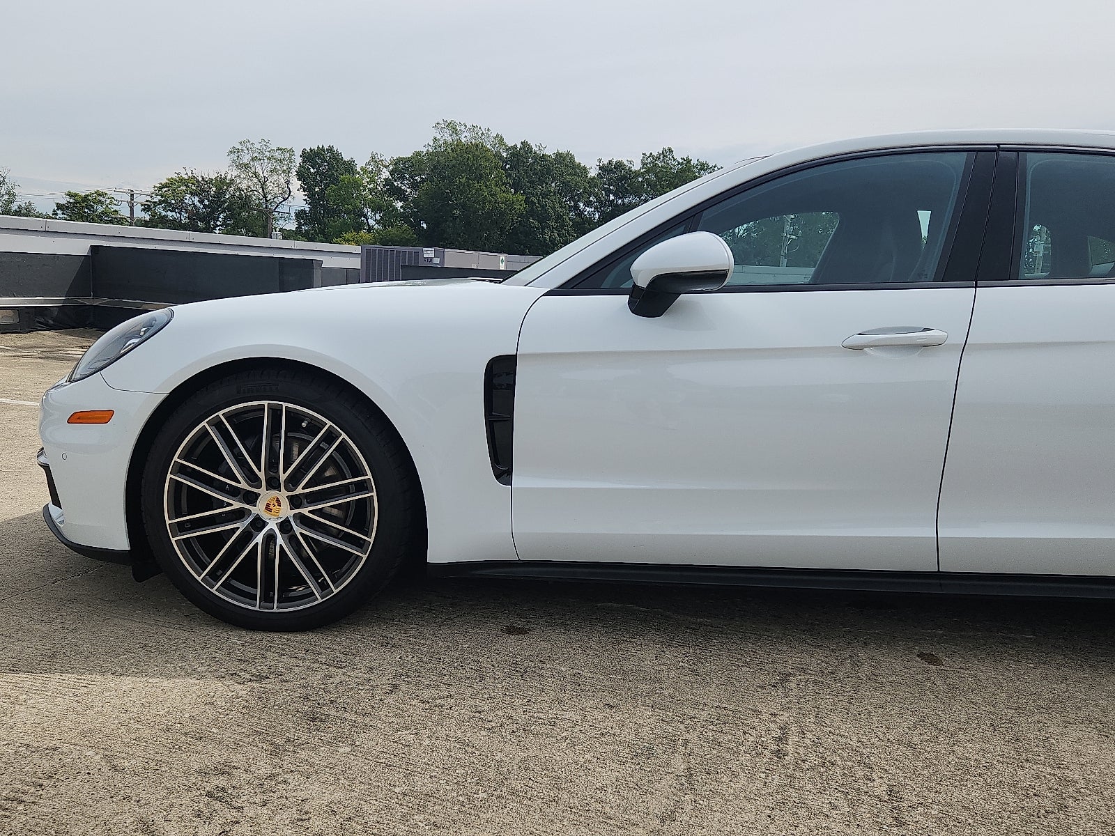 2019 Porsche Panamera 4