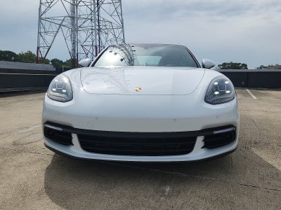 2019 Porsche Panamera 4