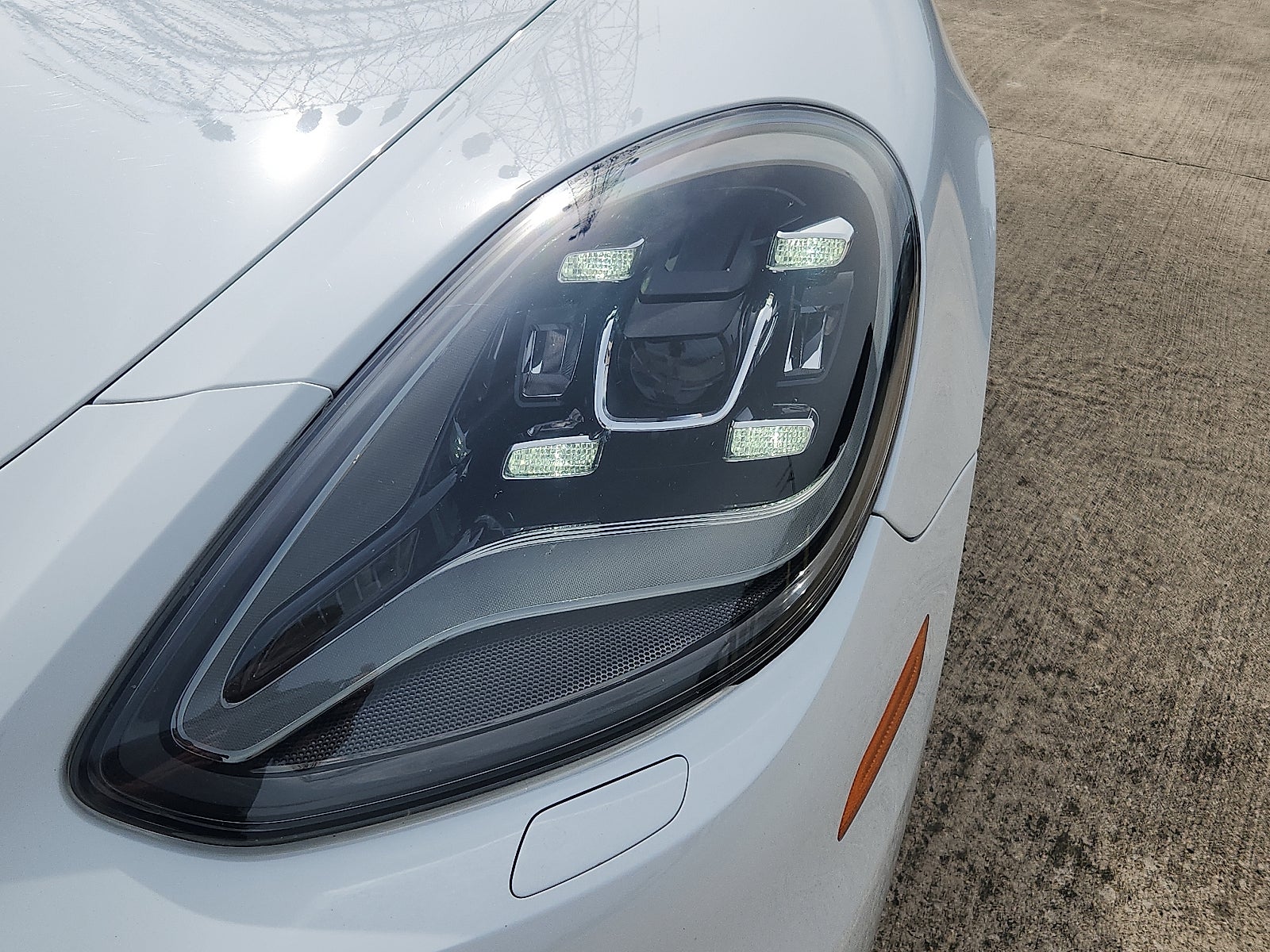 2019 Porsche Panamera 4