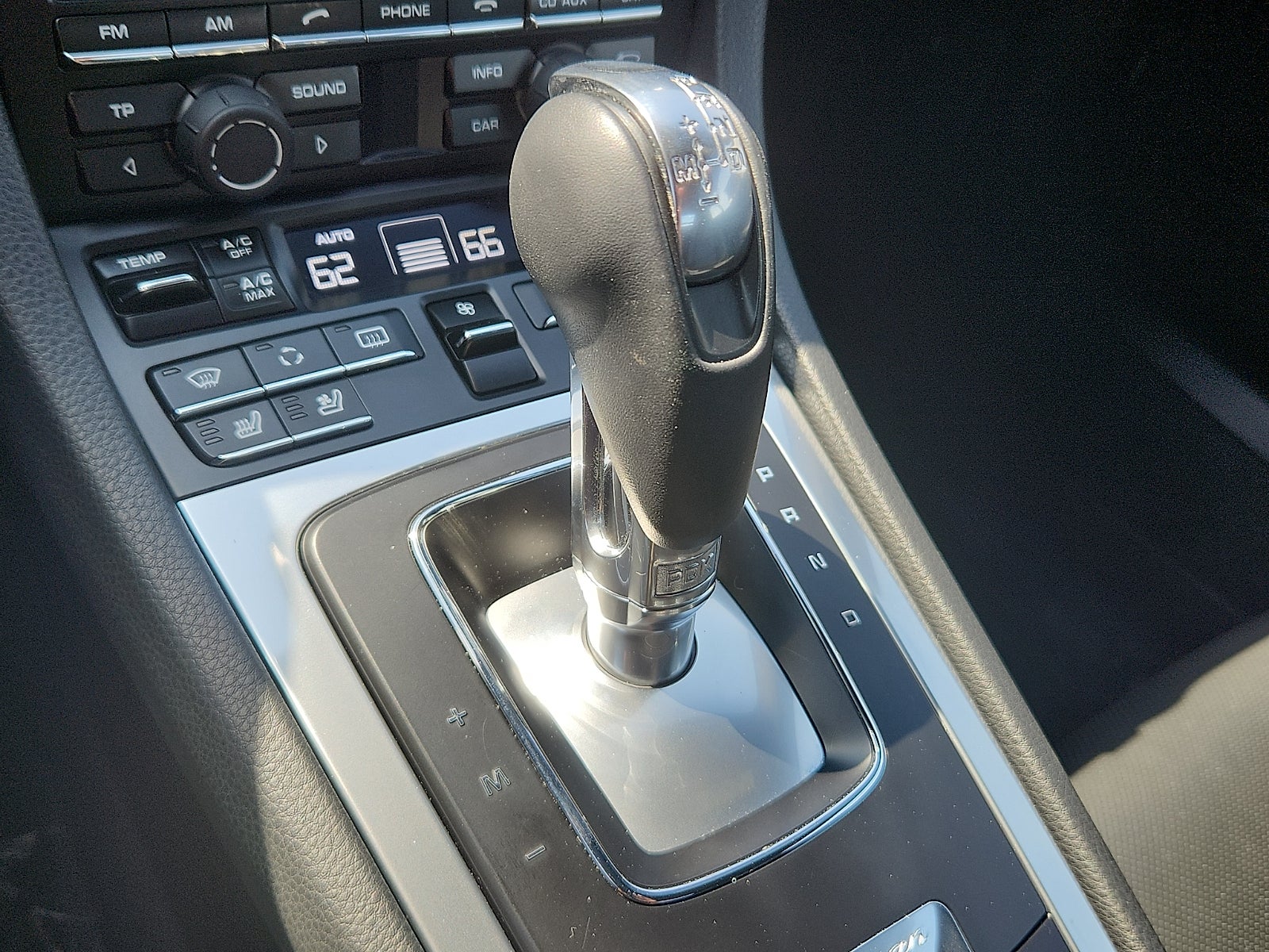 2014 Porsche Cayman 2dr Cpe