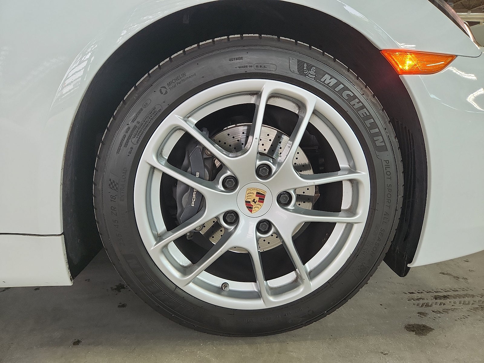 2015 Porsche Cayman 2dr Cpe