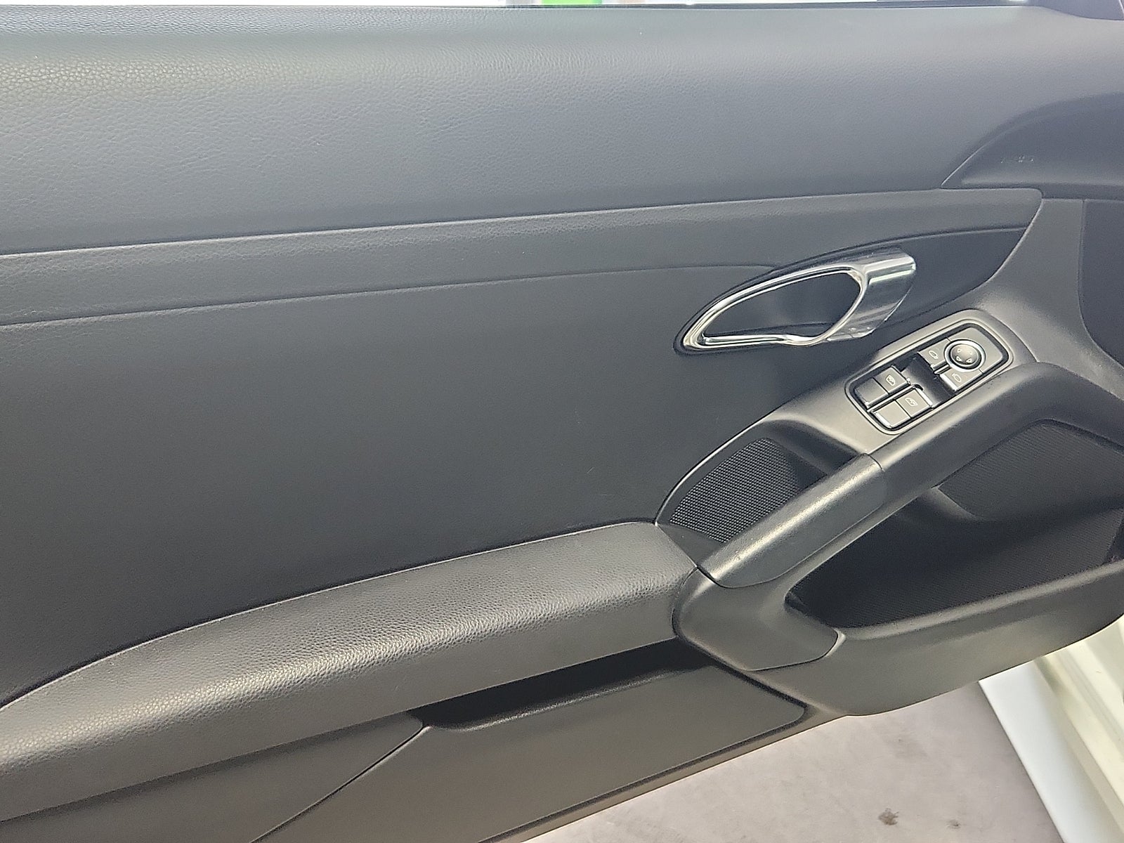2015 Porsche Cayman 2dr Cpe