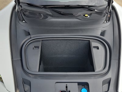 2025 Porsche Taycan RWD