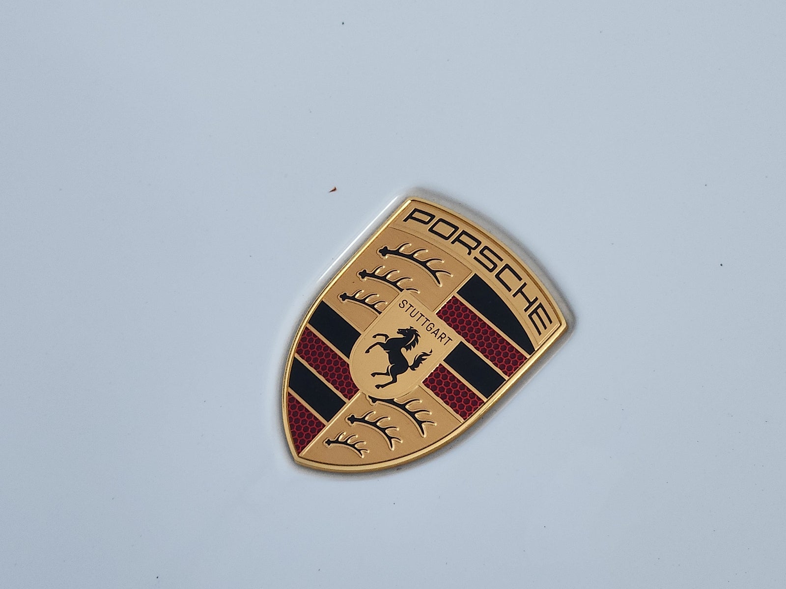 2025 Porsche Taycan RWD