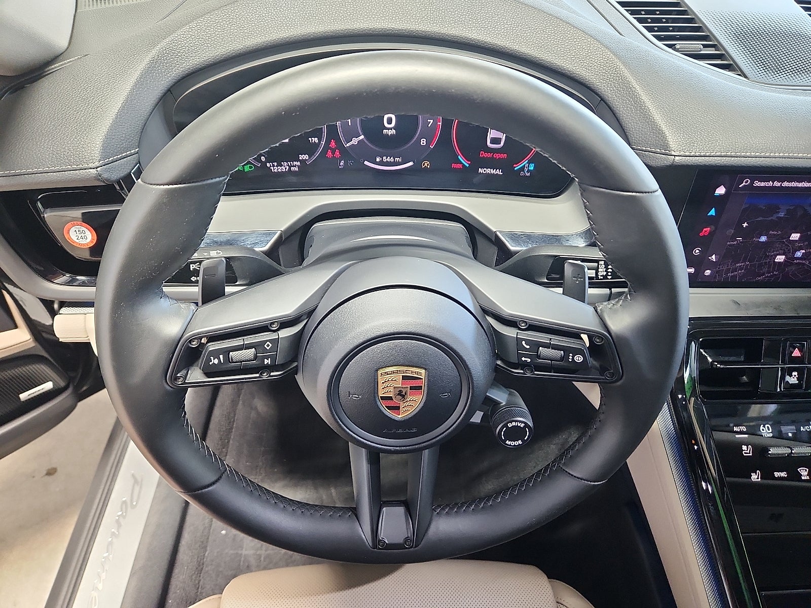 2025 Porsche Panamera 4