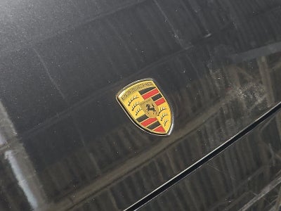 2025 Porsche Panamera 4