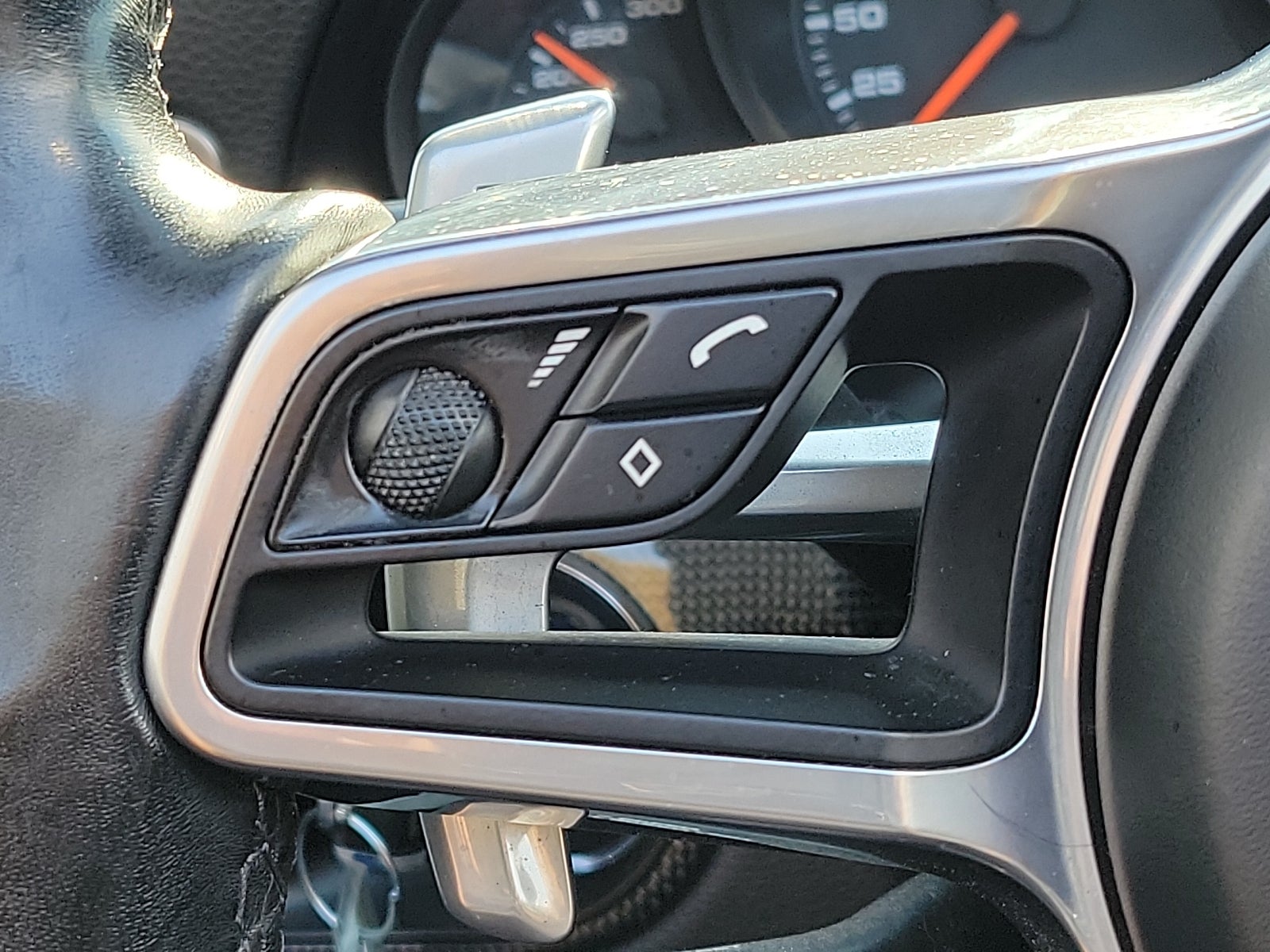 2017 Porsche 911 Carrera