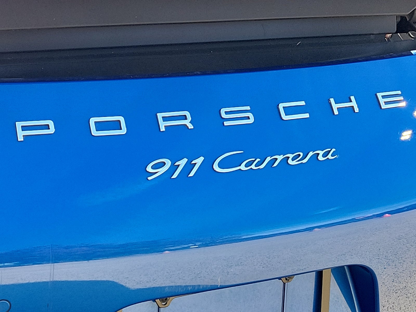 2017 Porsche 911 Carrera
