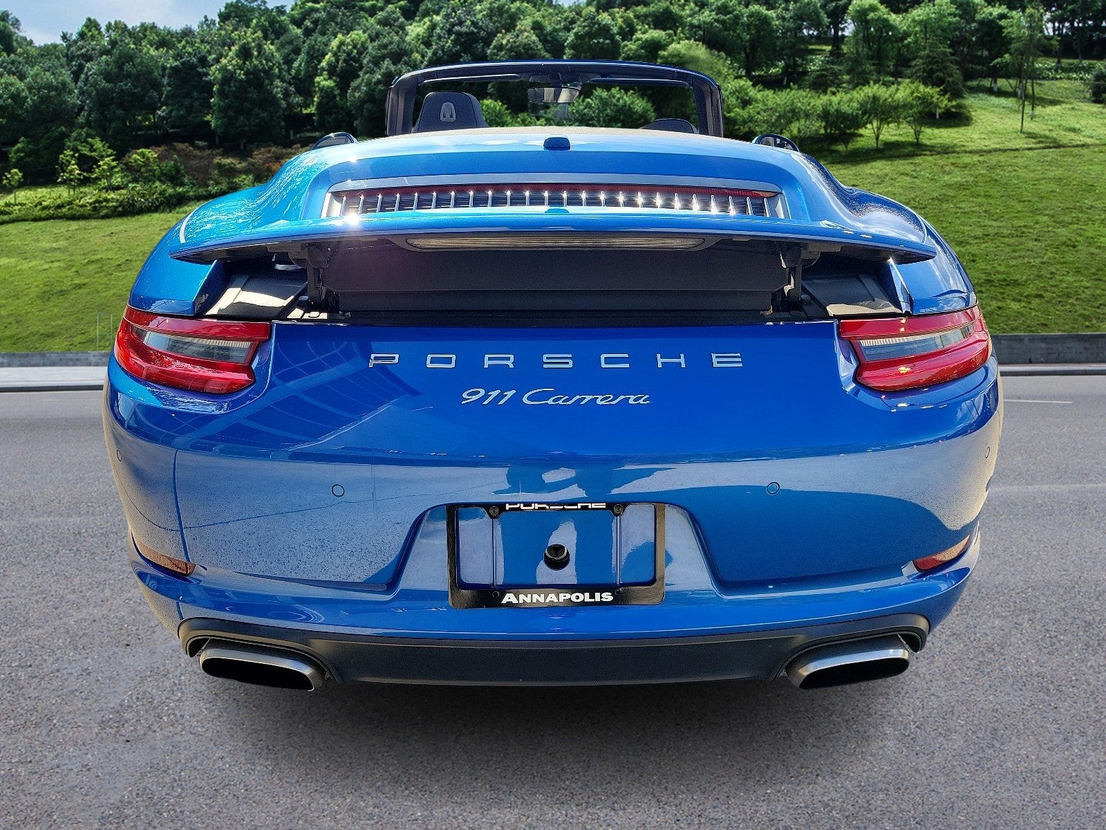 2017 Porsche 911 Carrera