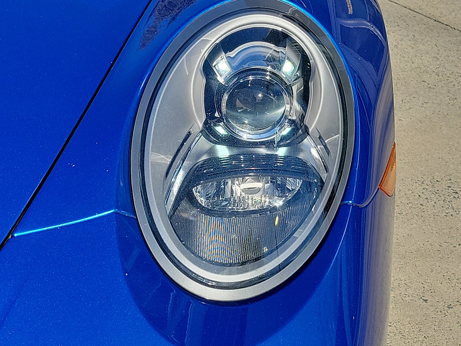 2017 Porsche 911 Carrera