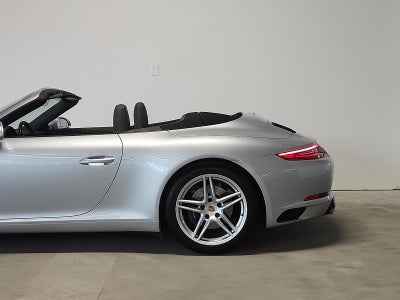 2017 Porsche 911 Carrera