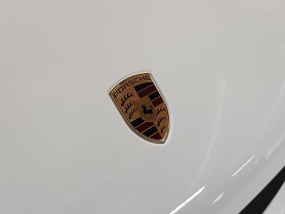 2026 Porsche Macan AWD