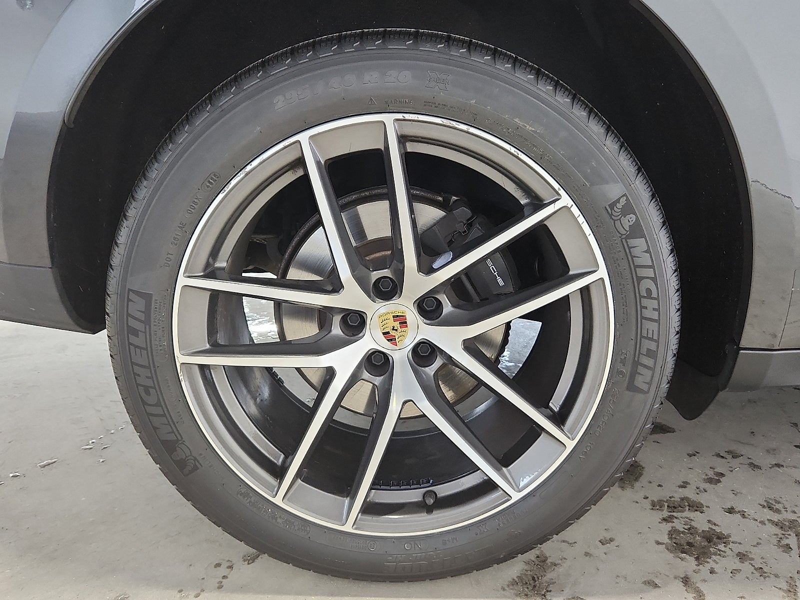 2023 Porsche Macan T