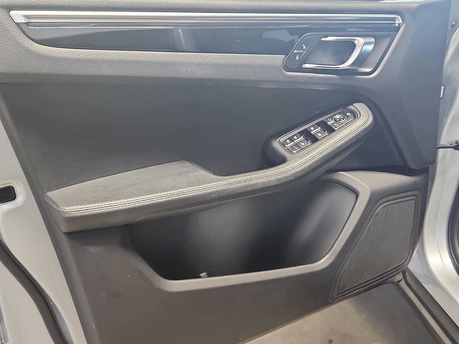 2018 Porsche Macan AWD